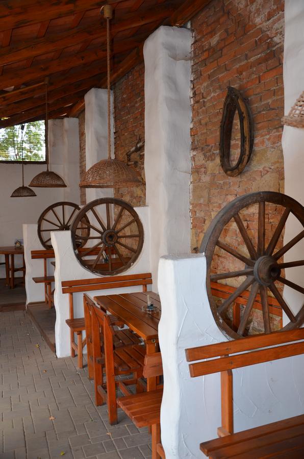 Penzion Pod Kaštany Kvasice Bagian luar foto