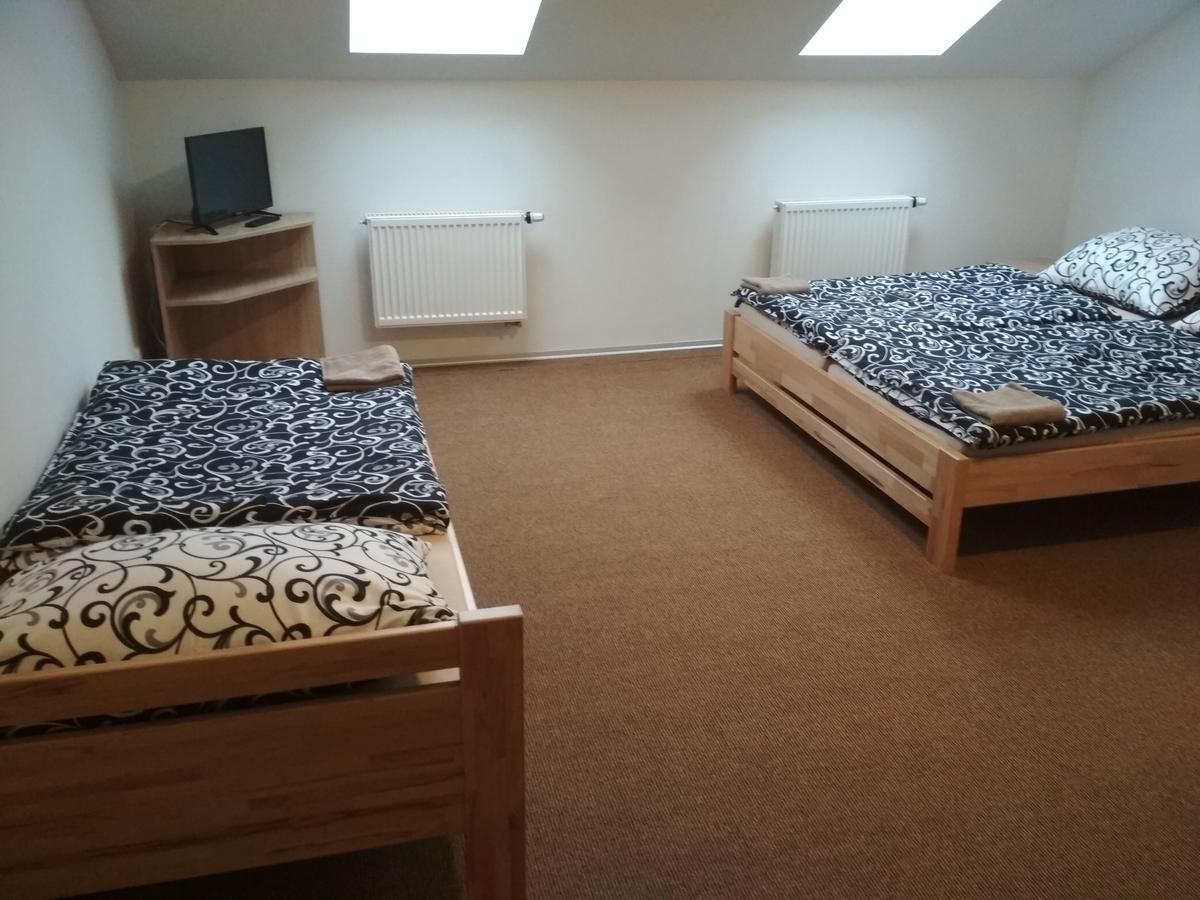 Penzion Pod Kaštany Kvasice Bagian luar foto