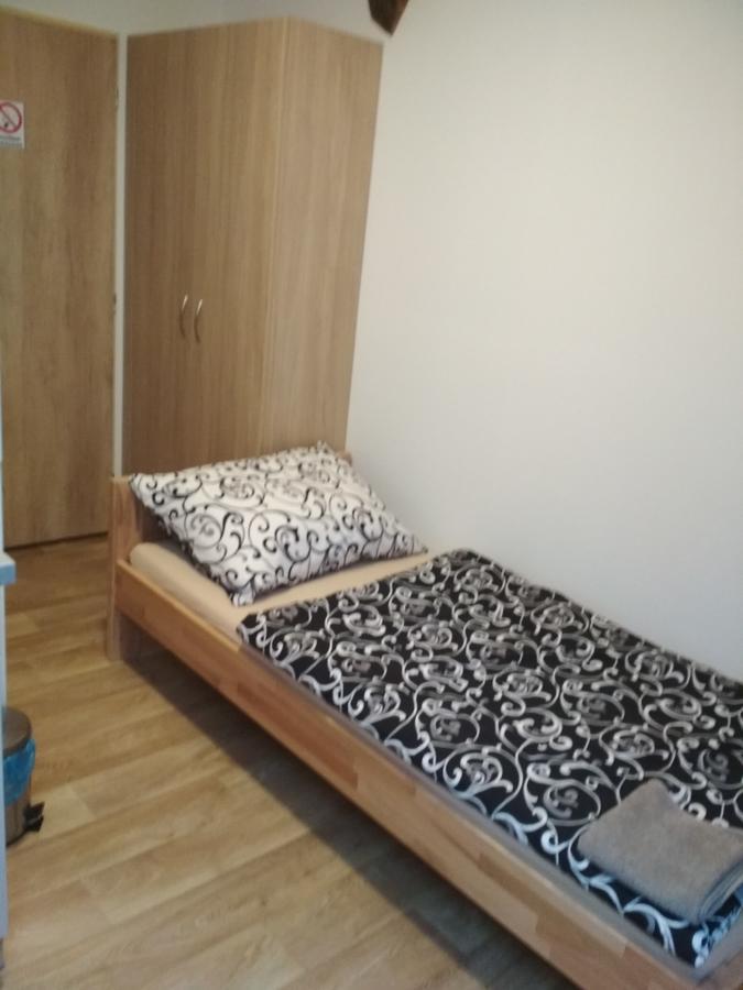 Penzion Pod Kaštany Kvasice Bagian luar foto